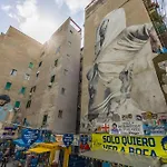 Dcr House Murales *